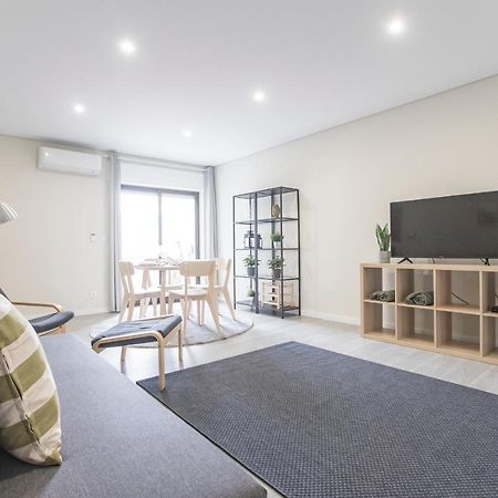 2Br Flat W/ Ac & Great Views By Lovelystay Vila Nova de Gaia Extérieur photo