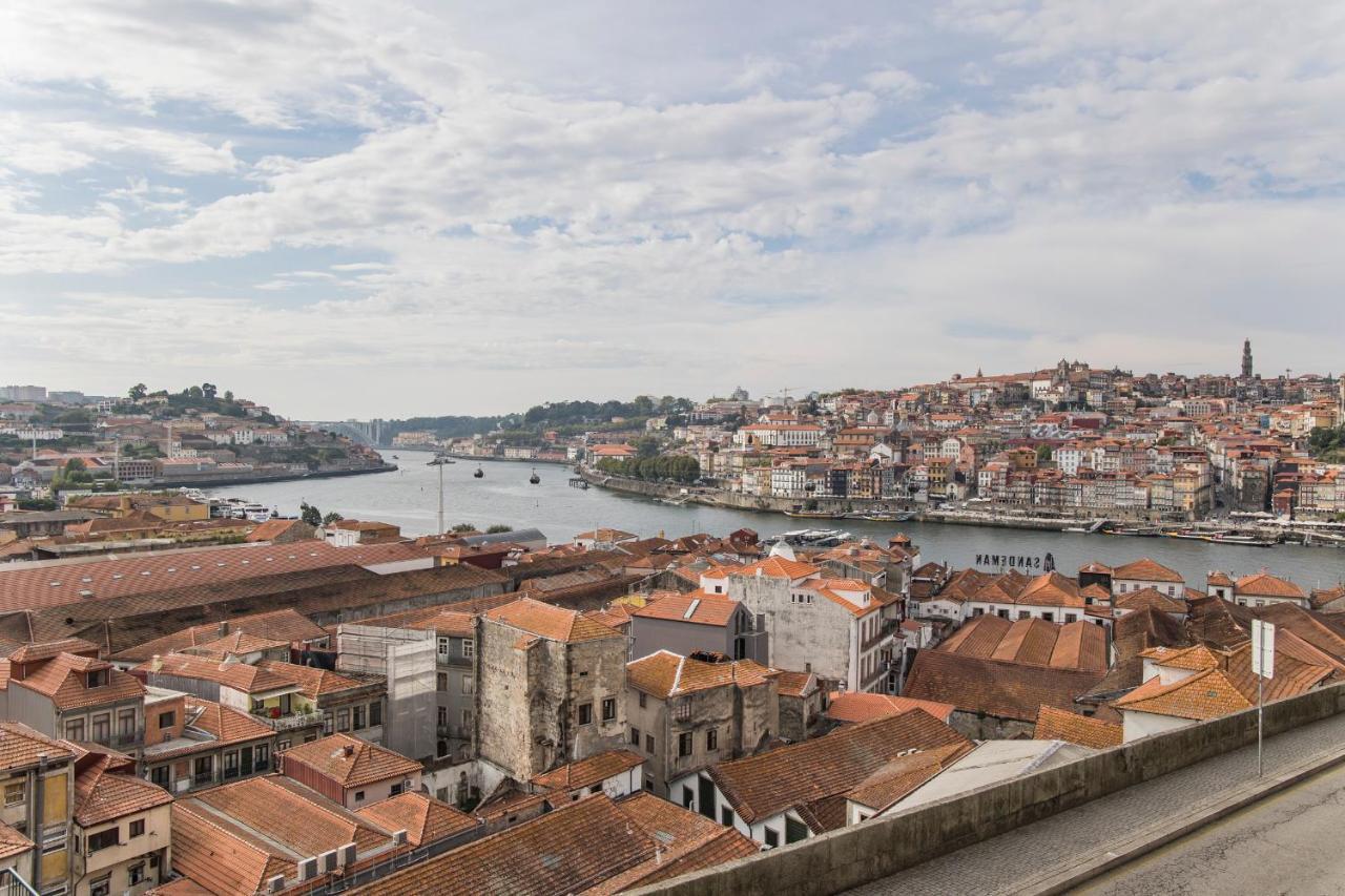 2Br Flat W/ Ac & Great Views By Lovelystay Vila Nova de Gaia Extérieur photo