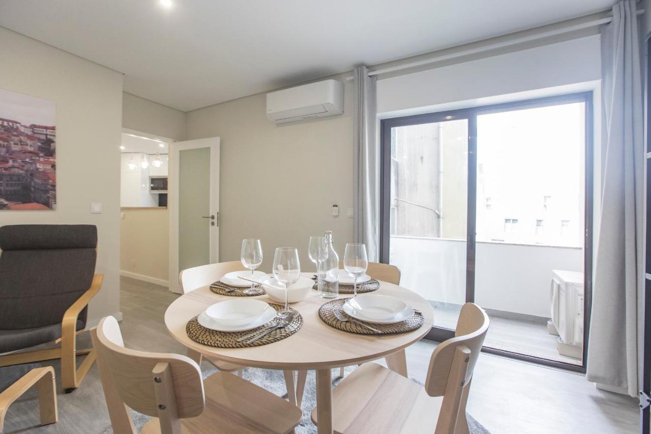2Br Flat W/ Ac & Great Views By Lovelystay Vila Nova de Gaia Extérieur photo