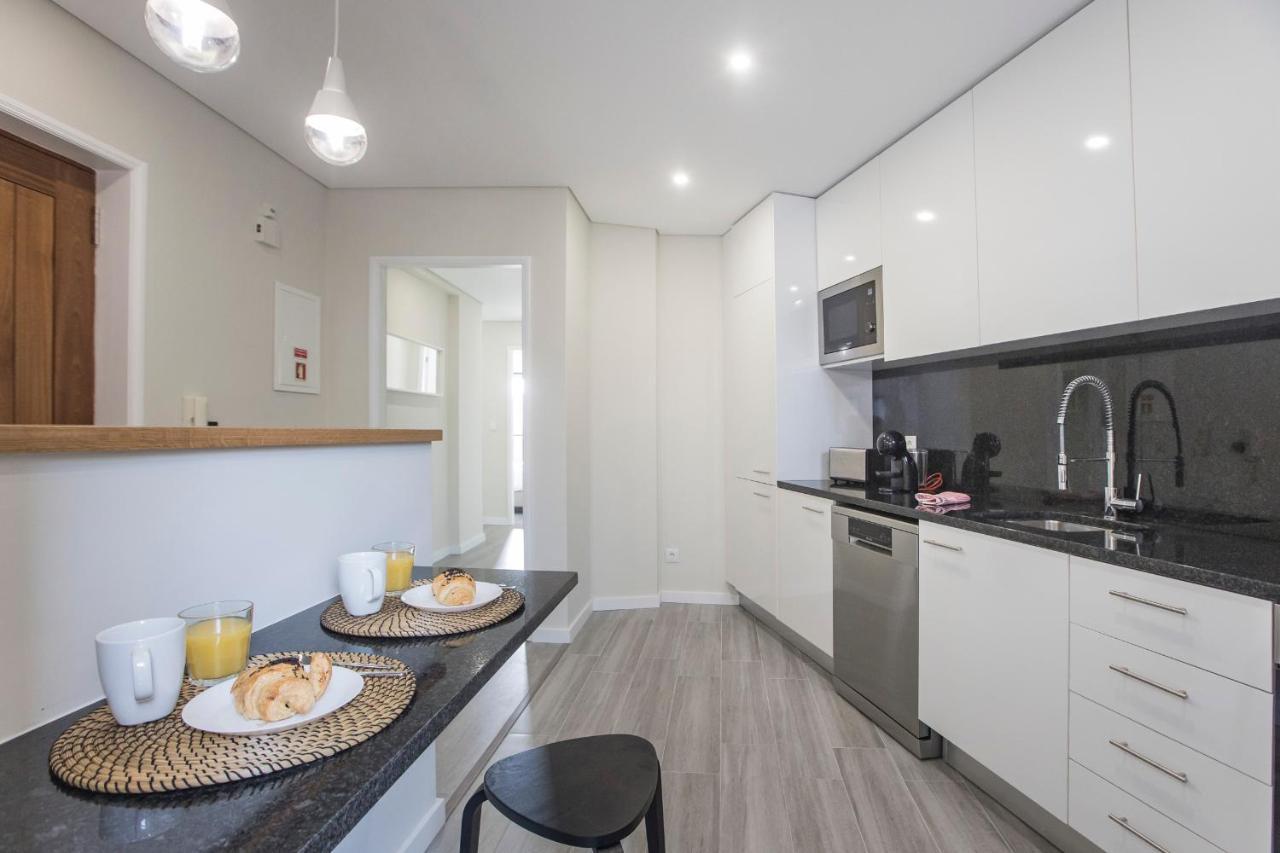 2Br Flat W/ Ac & Great Views By Lovelystay Vila Nova de Gaia Extérieur photo